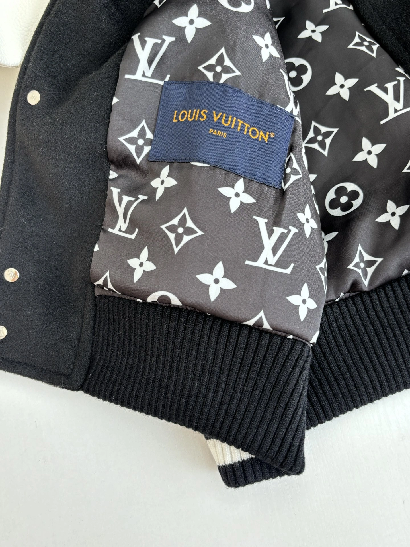 wg.luxury-- 8V embroidery 2colour item:E-F363I0602-2